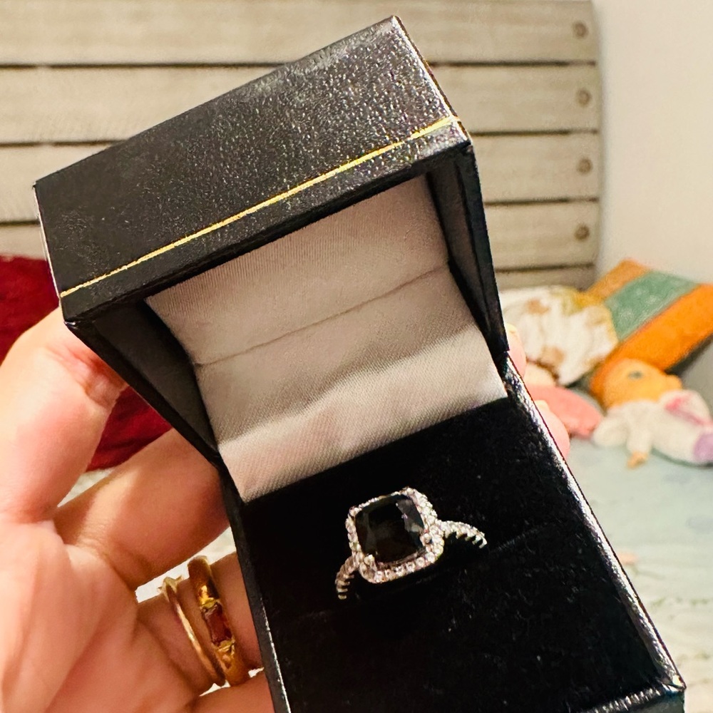 925 silver stones ring size 5 & 7 available